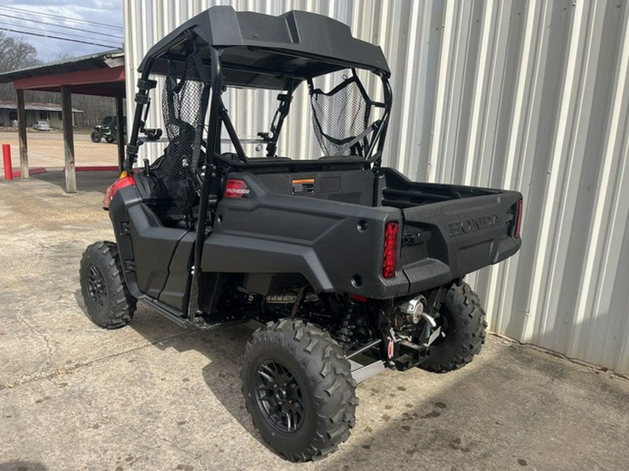 2026 Honda Pioneer 700 Deluxe