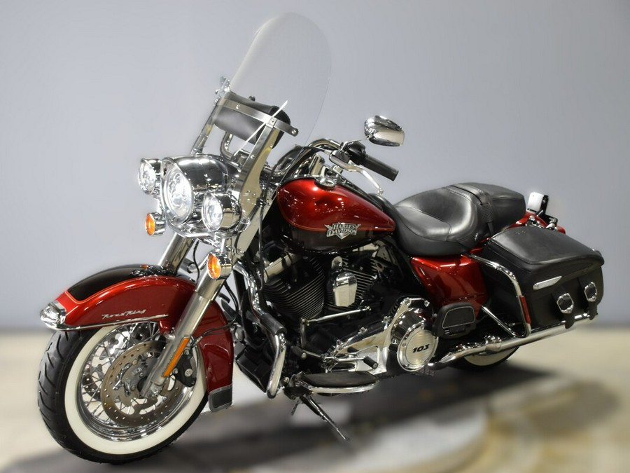 2013 Harley-Davidson Road King Classic