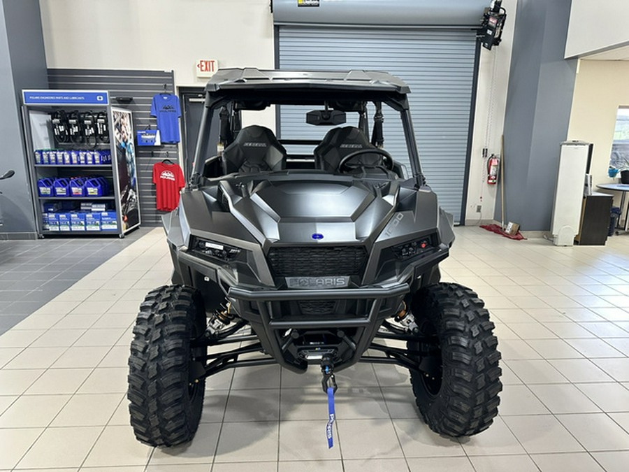2026 Polaris GENERAL XP 4 1000 ULTIMATE SUPER GRAPHITE Ultimate
