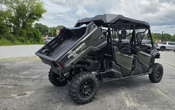 2025 Honda® Pioneer 1000-6 Deluxe Crew