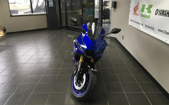 YZF-R3