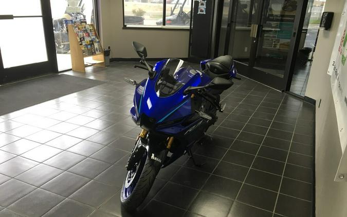 YZF-R3
