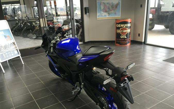 YZF-R3