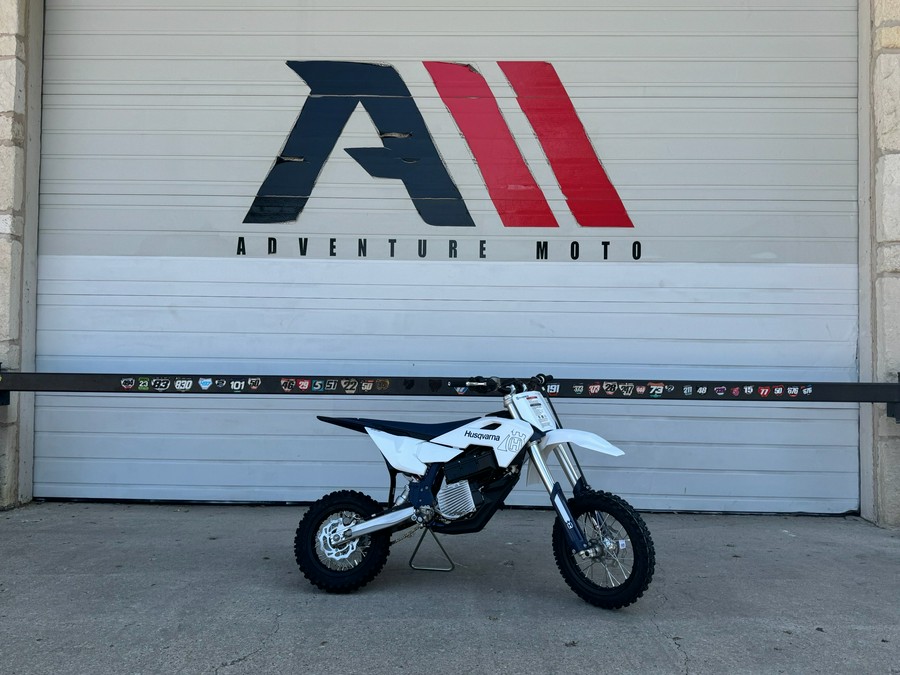 2027 Husqvarna EE 5