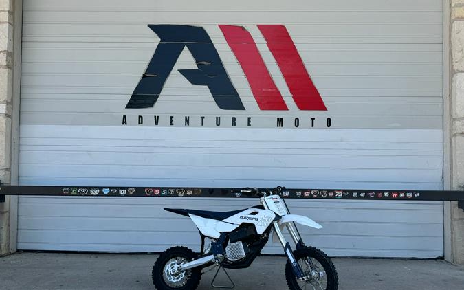 2027 Husqvarna EE 5