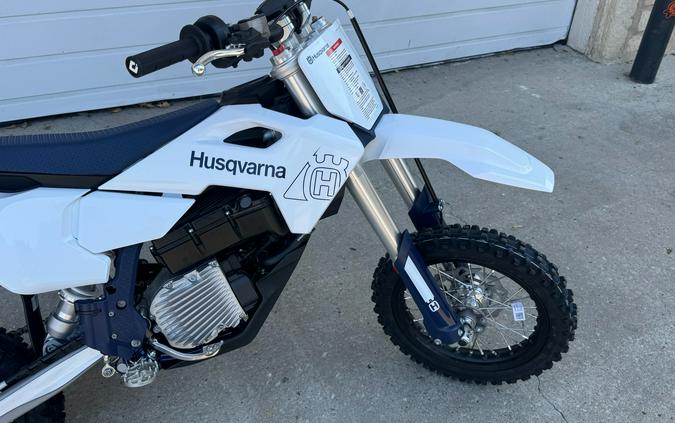 2027 Husqvarna EE 5