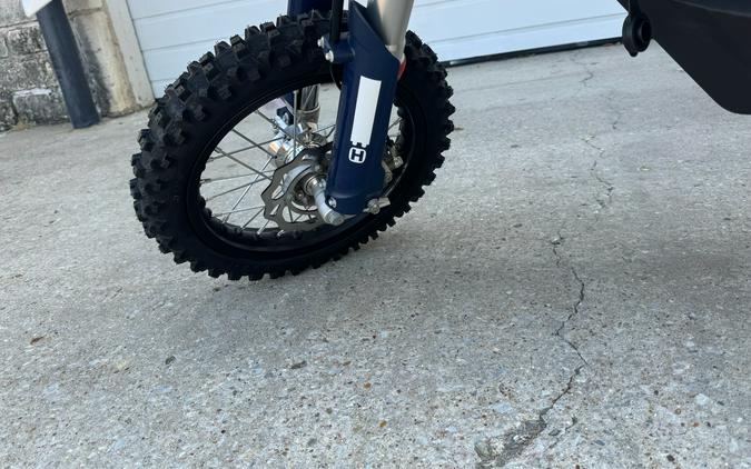 2027 Husqvarna EE 5