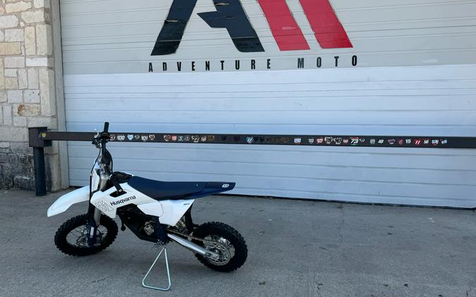 2027 Husqvarna EE 5