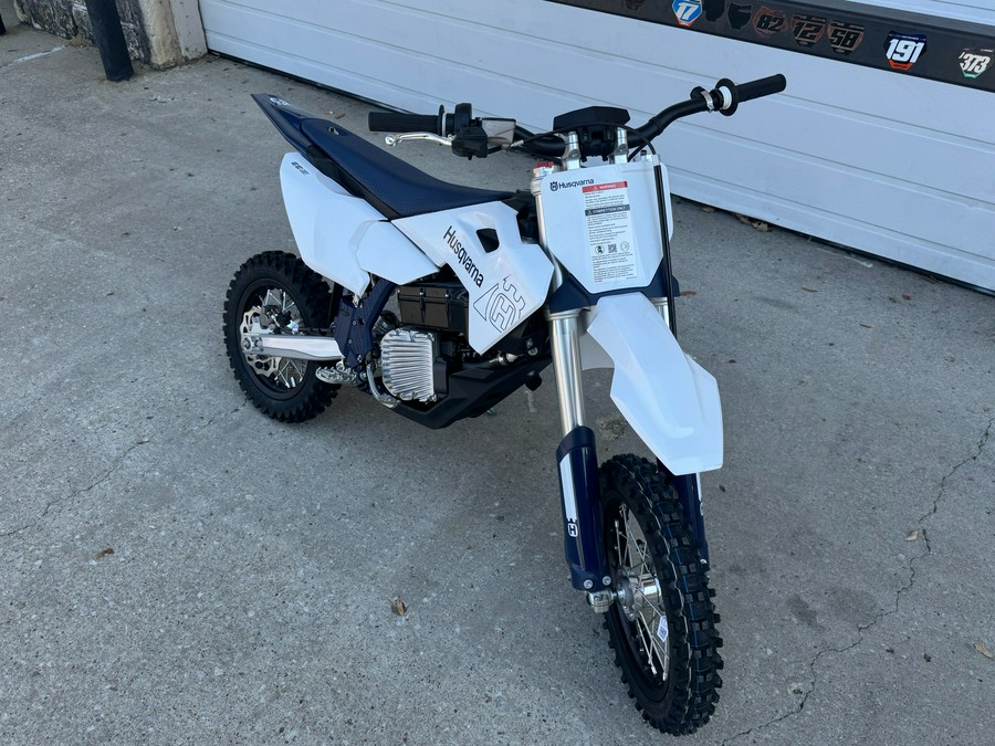 2027 Husqvarna EE 5
