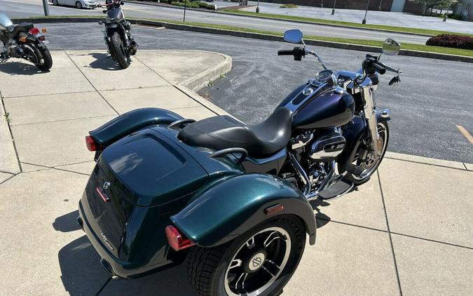 2021 H-D FLRT Freewheeler Trike 114ci