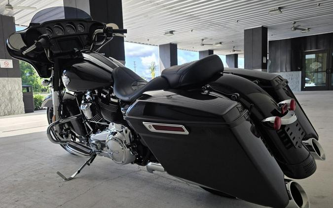 2021 Harley-Davidson® Street Glide® Special Black Jack Metallic