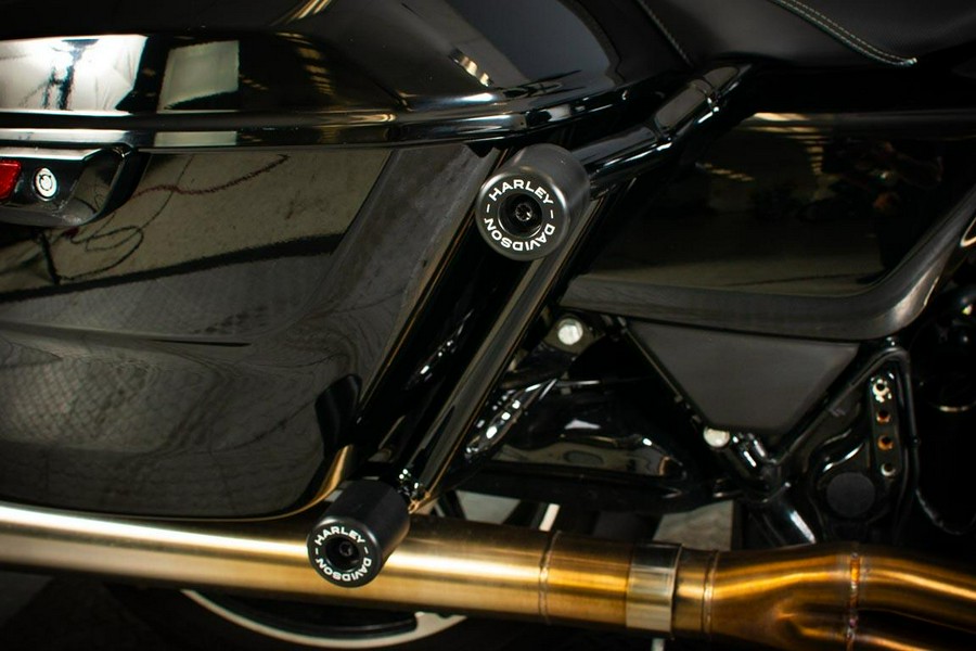 2025 Harley-Davidson Road Glide FLTRX