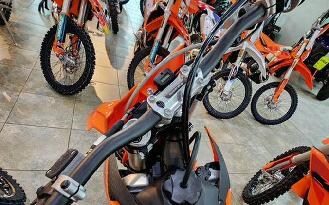 2025 KTM SX 250