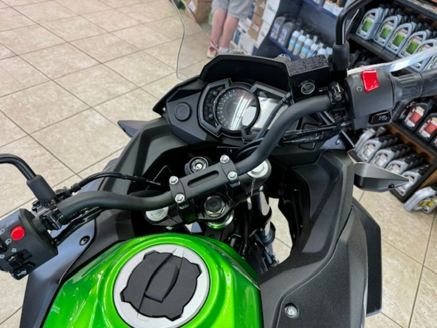 2025 Kawasaki Versys®-X 300 ABS