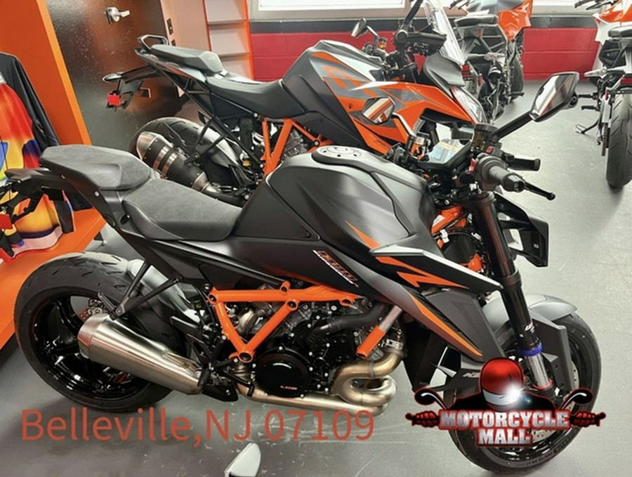 2025 KTM Super Duke 1390 R EVO