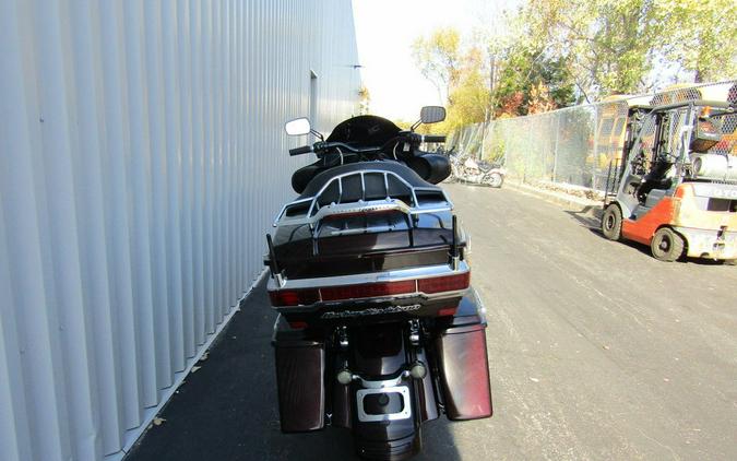 2011 Harley-Davidson® FLHX - Street Glide®