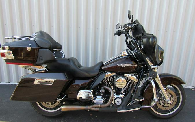 2011 Harley-Davidson® FLHX - Street Glide®