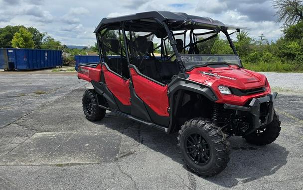 2025 Honda® Pioneer 1000-6 Deluxe Crew