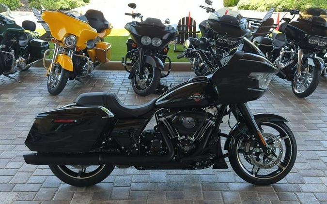 2025 Harley-Davidson® FLTRX - Road Glide®