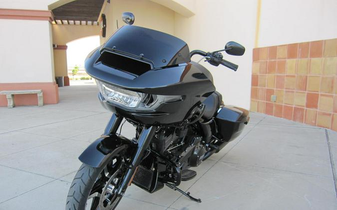2026 Harley-Davidson Road Glide VIVID BLACK