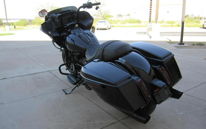 2026 Harley-Davidson Road Glide VIVID BLACK