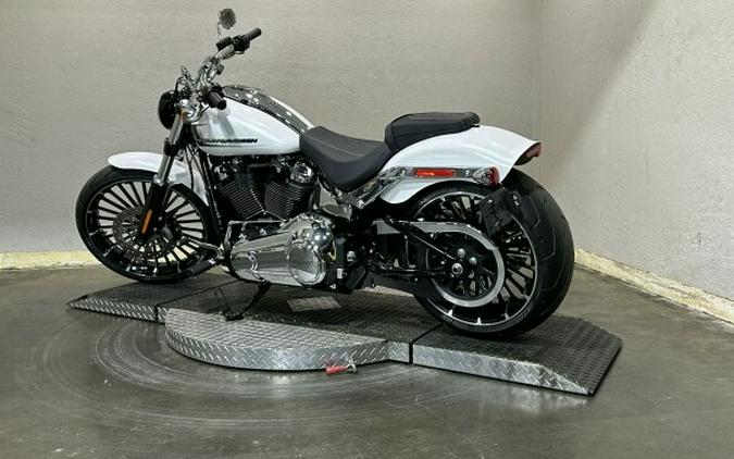 Harley-Davidson Breakout 2024 FXBR 84387917 WHITE ONYX PRL