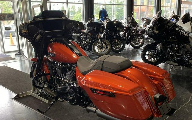 2024 Harley-Davidson FLHX - Street Glide