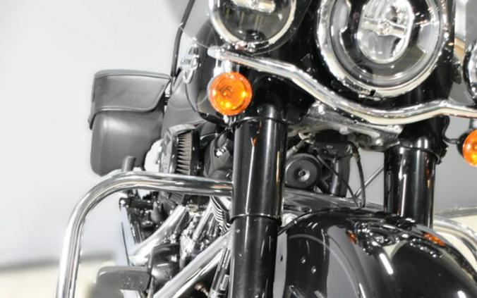 2018 Harley-Davidson Heritage Classic 114