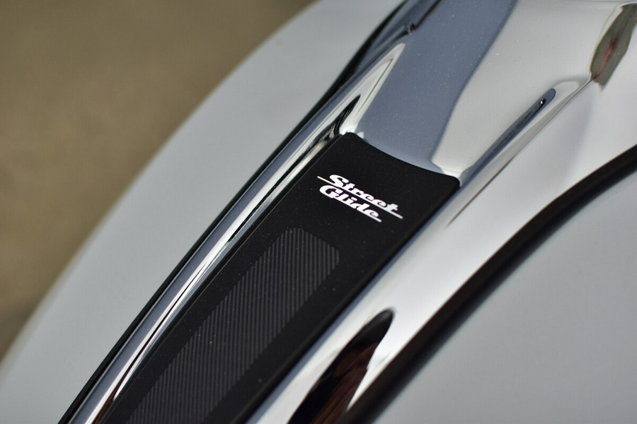 2024 Harley-Davidson Street Glide FLHX