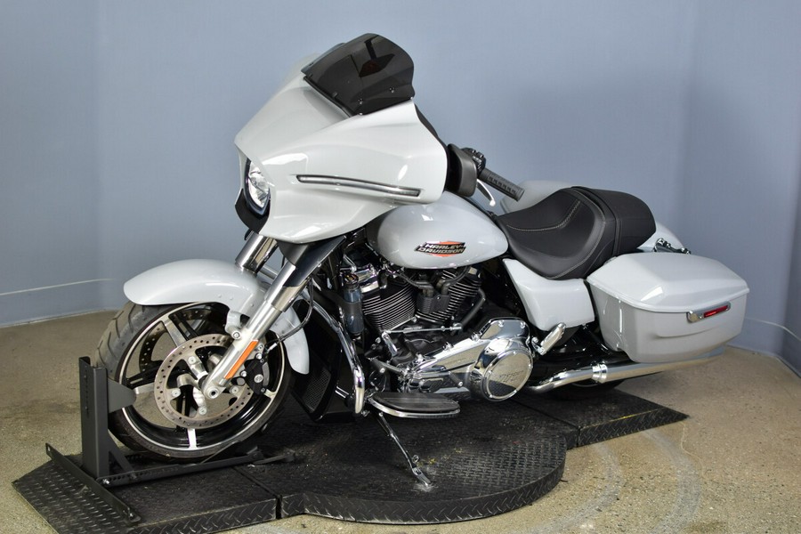 2024 Harley-Davidson Street Glide