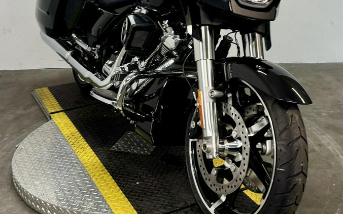 2026 Harley-Davidson® Street Glide® FLHX