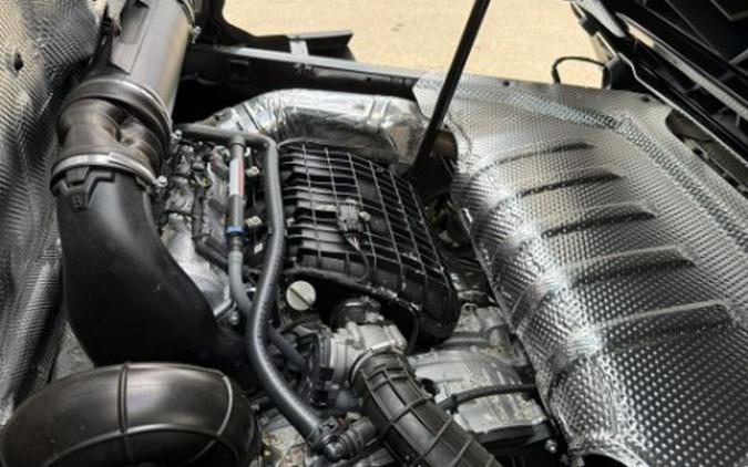 2026 Can-Am Defender XT CAB HD11