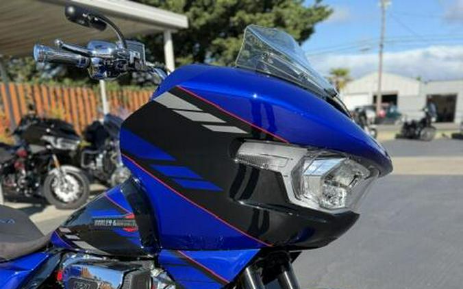 2025 Harley-Davidson CVO Road Glide Blue Streak