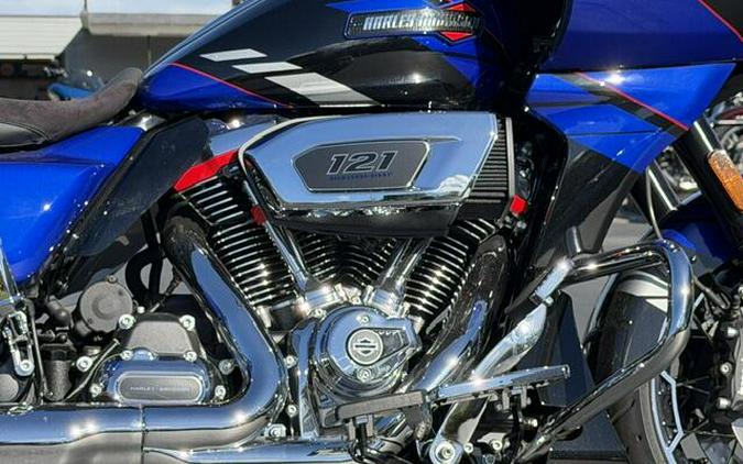 2025 Harley-Davidson CVO Road Glide Blue Streak