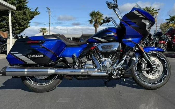 2025 Harley-Davidson CVO Road Glide Blue Streak