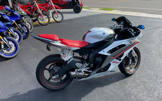 2009 Yamaha YZF-R6 Pearl White