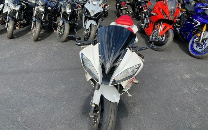 2009 Yamaha YZF-R6 Pearl White