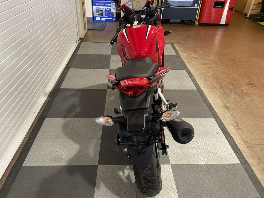 2021 Honda CBR300R Base