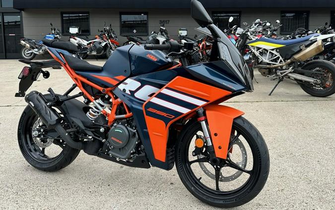 2024 KTM RC 390