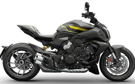 2026 Ducati Diavel V4