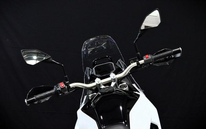 2026 Kawasaki KLE500 ABS SE Pearl Blizzard White