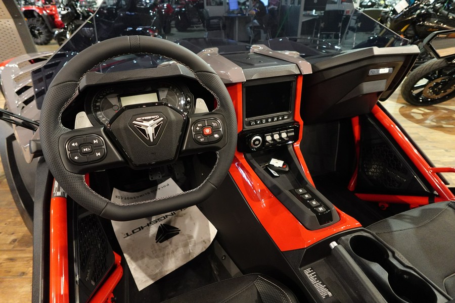 2026 Slingshot Slingshot R - AutoDrive
