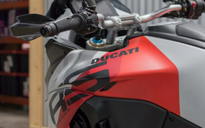 2025 Ducati Multistrada V4 RS