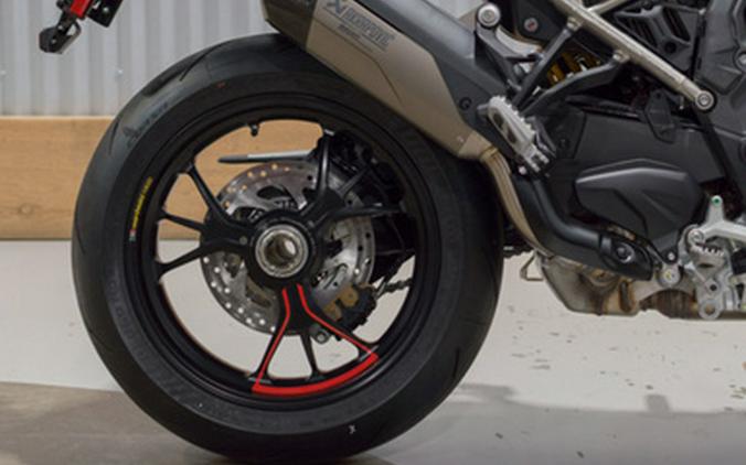 2025 Ducati Multistrada V4 RS