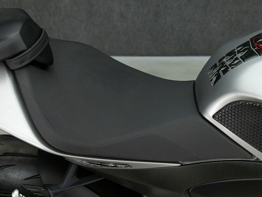 2022 APRILIA RSV4 1100 W/ABS