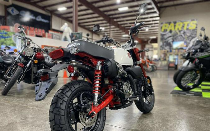 2025 Honda Monkey ABS