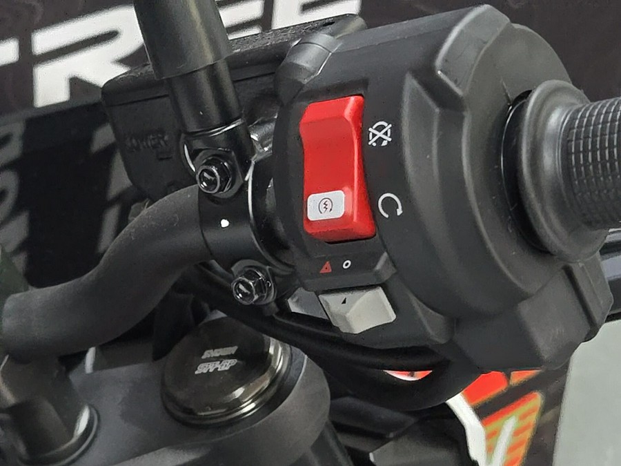 2025 Honda CB750 Hornet