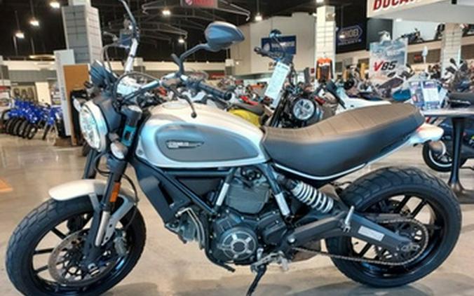 2017 Ducati # Icon