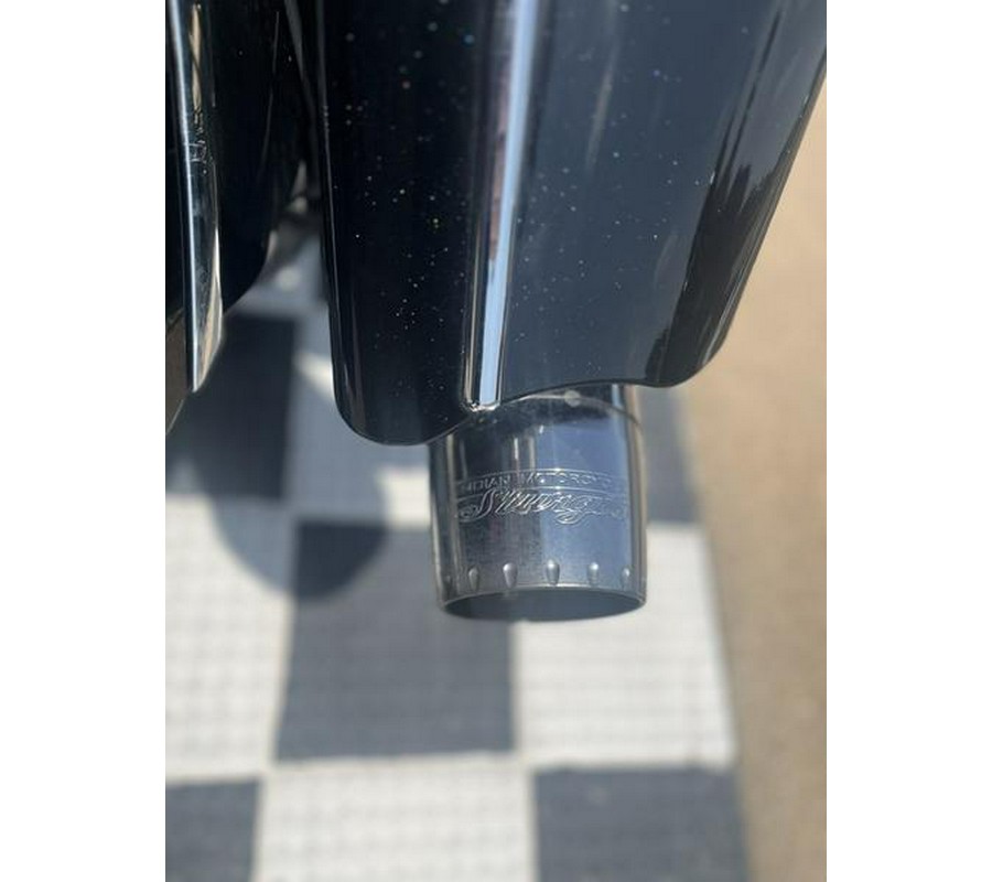 2018 Indian Motorcycle® Chieftain® Limited ABS Thunder Black Pearl with Graphics