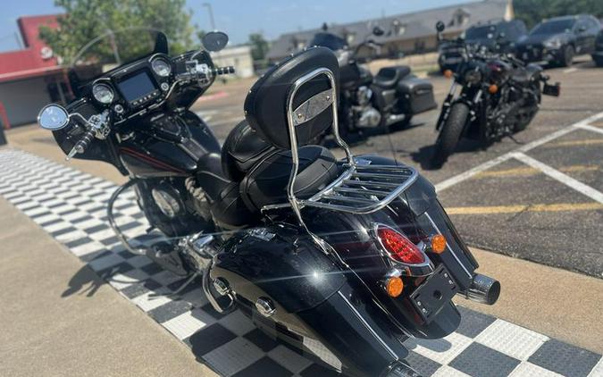 2018 Indian Motorcycle® Chieftain® Limited ABS Thunder Black Pearl with Graphics